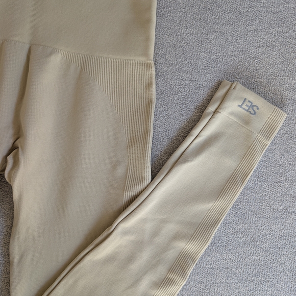 SET Active Green Ribbed Set - Picture 5 of 8